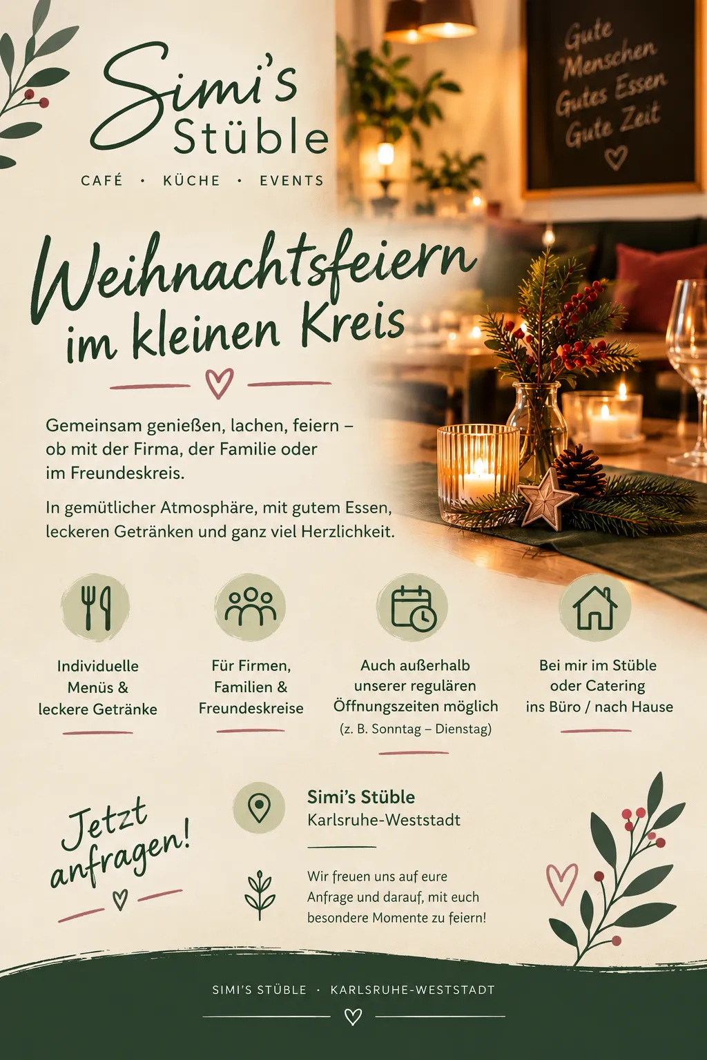Flyer: Weihnachtsfeiern im kleinen Kreis bei Simi's Stüble – gedeckter Tisch mit Kerzen und Tannenzweigen